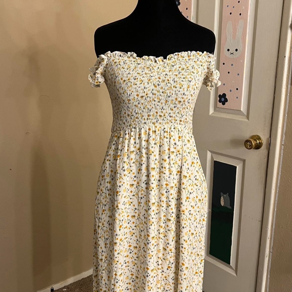 Forever 21 Strapless Floral Dress - White and Yellow